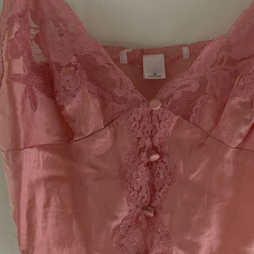 100% silk Victoria secret lace camisole sz M
